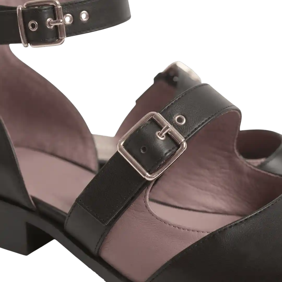 onyx-twin-buckle3-urbanovellix